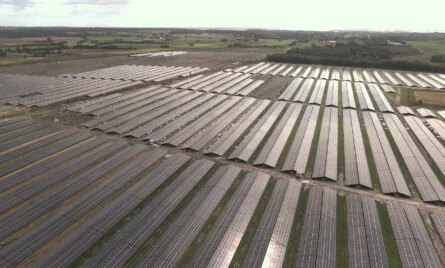 Solceller, vindm&oslash;ller og biogasanl&aelig;g p&aring; landbrugsjord
