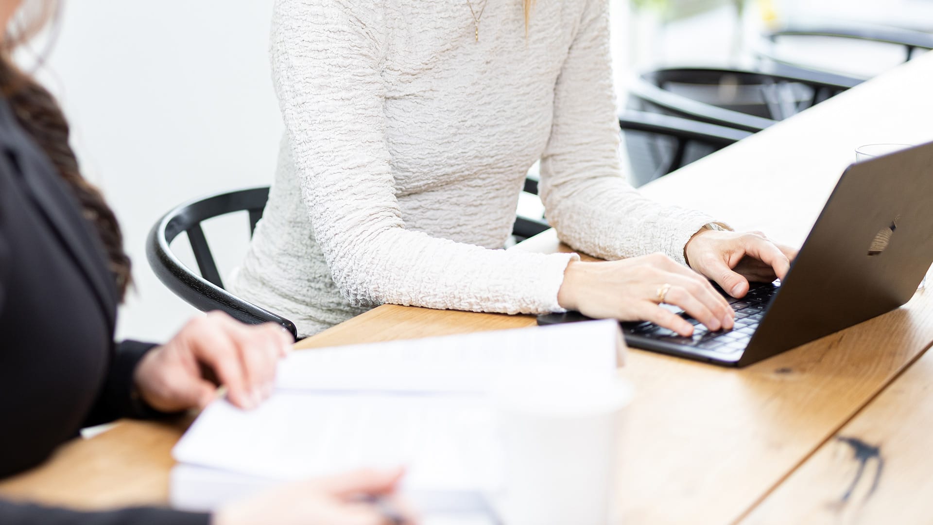 effektiv udbudsproces