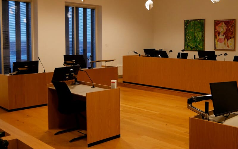 Hvad er gældssanering – hvem kan få gældssanering i Danmark?